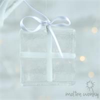 clear glass gift decoration