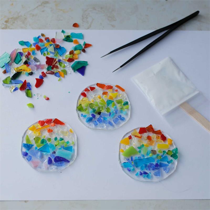 Christmas fused glass make at home bauble kit 